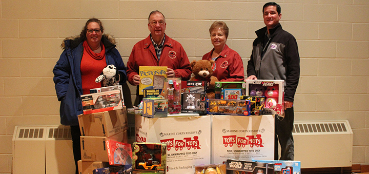 Leatherstocking Corvette Club Donates To Toys For Tots, Food Pantries